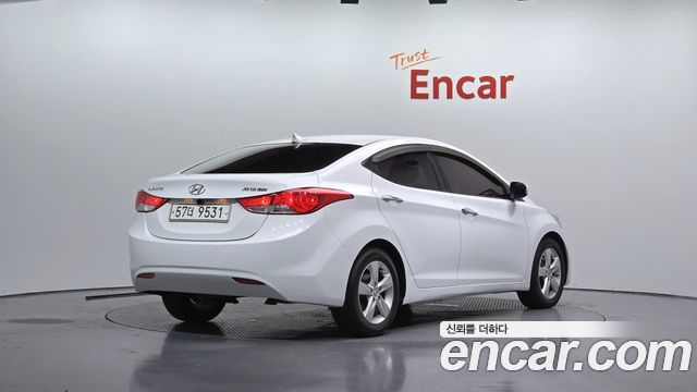 Hyundai AVANTE 2011 — photo 2