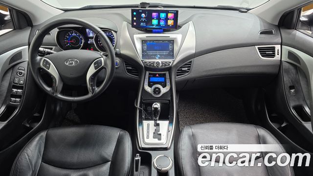Hyundai AVANTE 2011 — photo 7