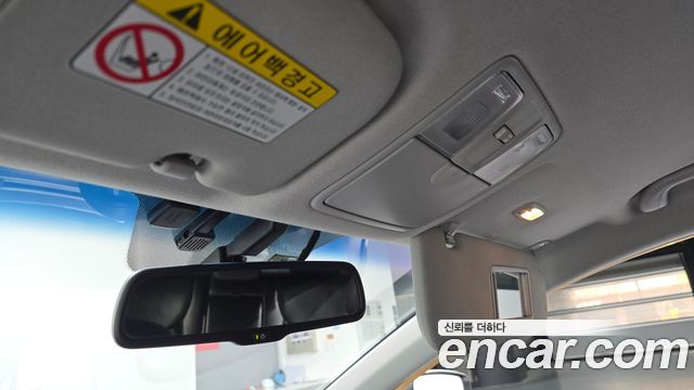 Hyundai AVANTE 2011 — photo 18