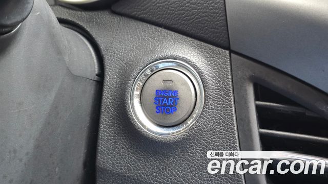 Hyundai AVANTE 2011 — photo 20