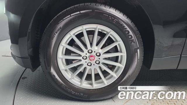Jaguar F-PACE 2018 — photo 5