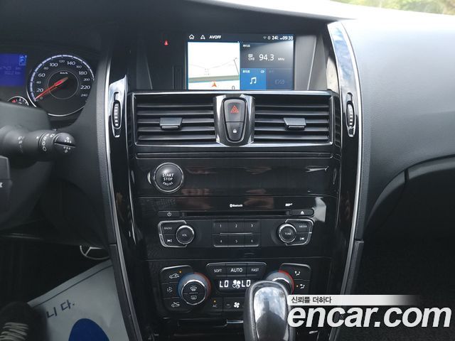 Renault Korea SM7 2019 — photo 16