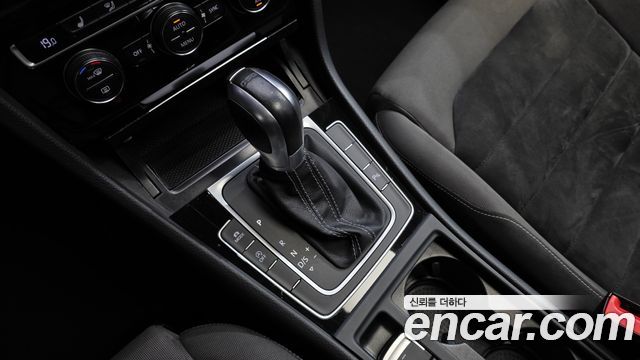 Volkswagen Golf 2015 — photo 9