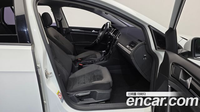 Volkswagen Golf 2015 — photo 11