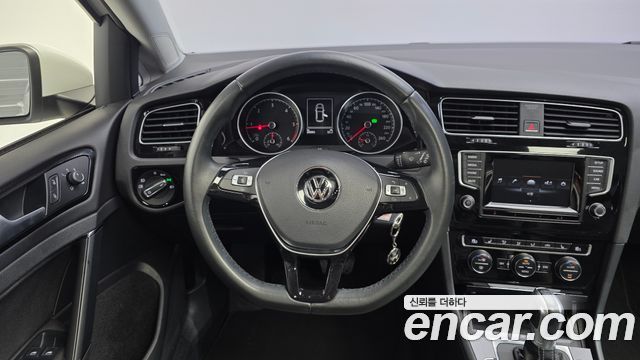 Volkswagen Golf 2015 — photo 13