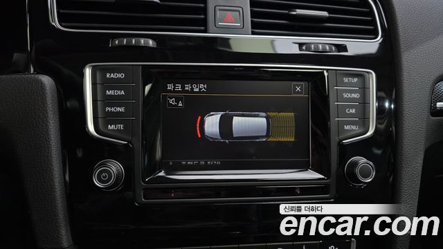 Volkswagen Golf 2015 — photo 15