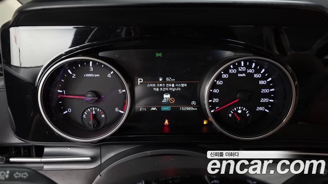 Kia Canival 2021 — photo 11