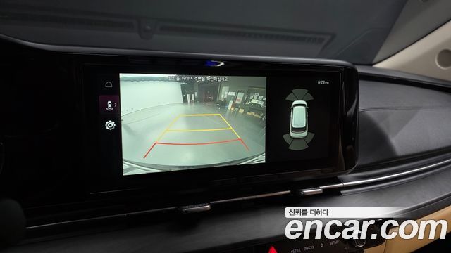 Kia Canival 2021 — photo 21