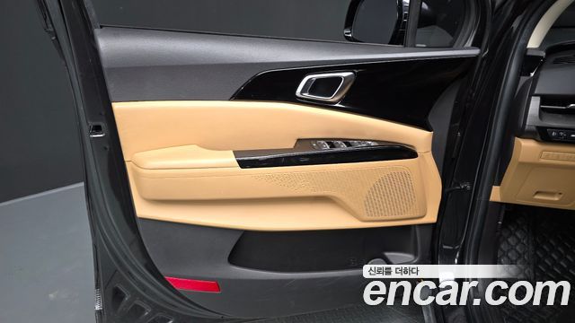 Kia Canival 2021 — photo 14