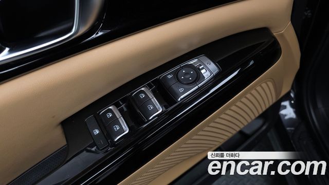 Kia Canival 2021 — photo 30