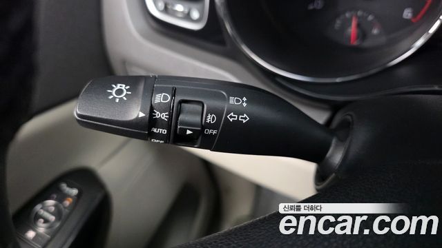 Kia Canival 2018 — photo 27