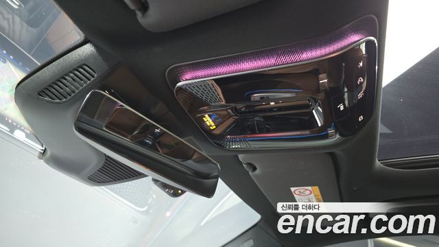 Mercedes-Benz E-Class 2024 — photo 25