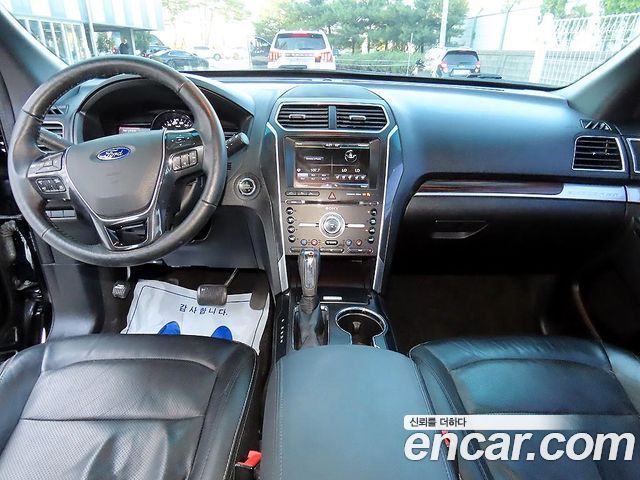 Ford Explorer 2016 — photo 7