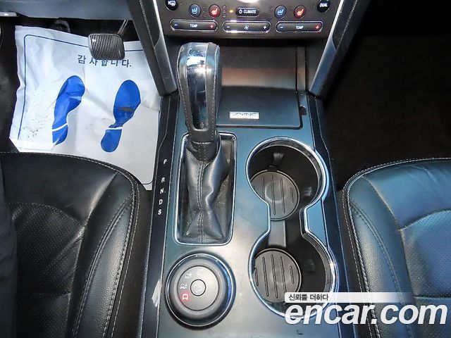Ford Explorer 2016 — photo 10