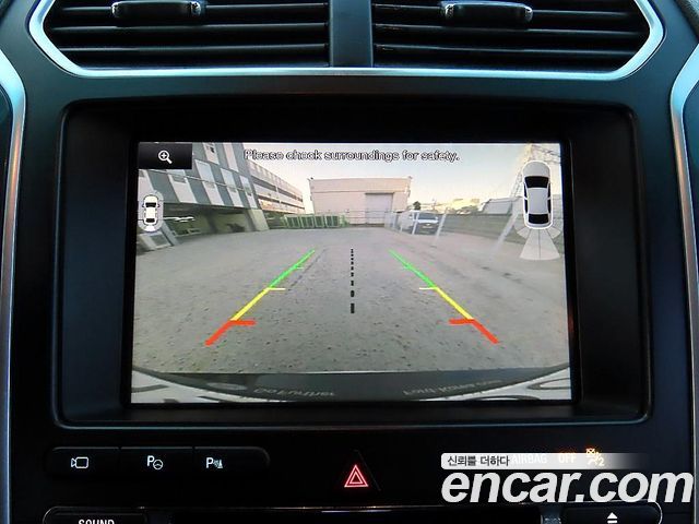 Ford Explorer 2016 — photo 13