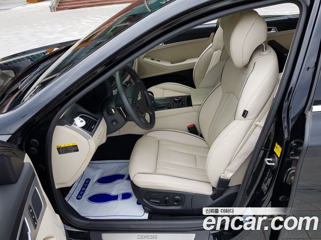 Hyundai Genesis 2015 — photo 9
