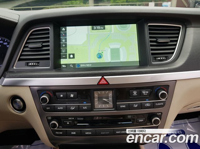 Hyundai Genesis 2015 — photo 16