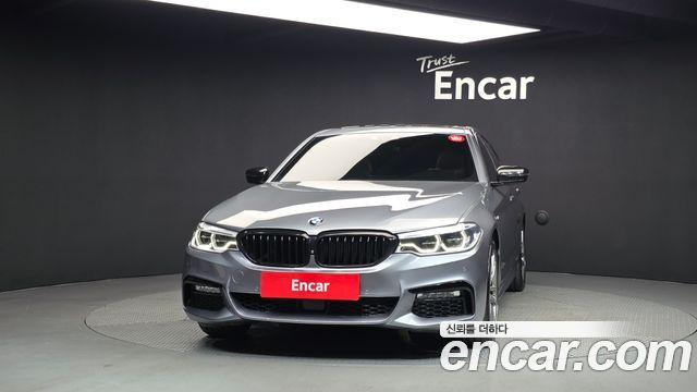 BMW 5-Series 2018 — photo 3