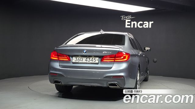 BMW 5-Series 2018 — photo 4