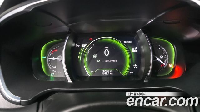 Renault Korea SM6 2017 — photo 11