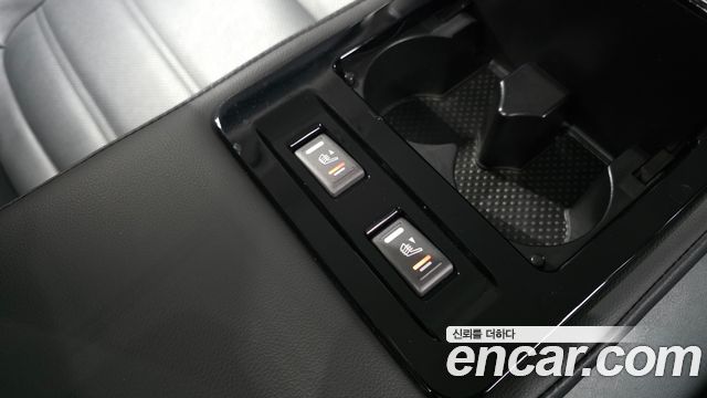 Renault Korea SM6 2017 — photo 25