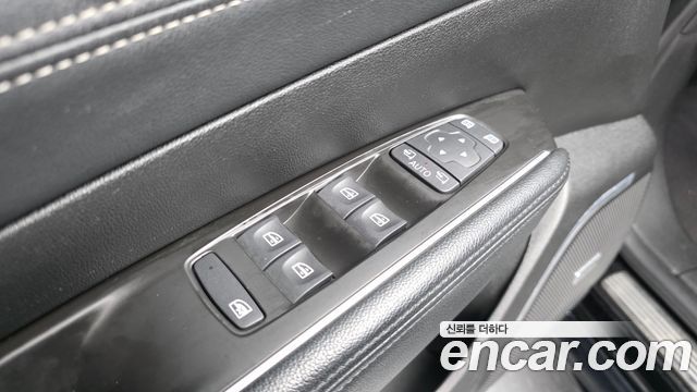 Renault Korea SM6 2017 — photo 29