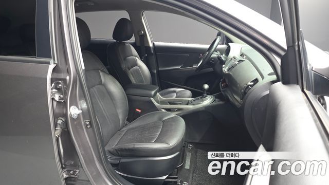 Kia Sportage 2014 — photo 16