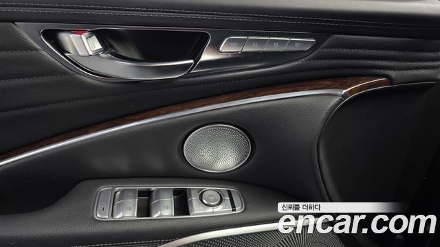 Kia K9 2021 — photo 31