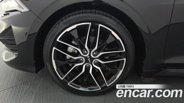 Kia K5 2023 — photo 5