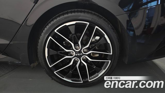 Kia K5 2023 — photo 7