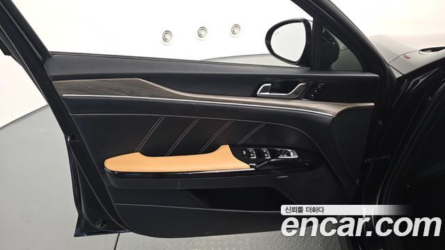 Kia K5 2023 — photo 14