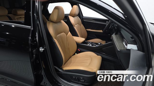 Kia K5 2023 — photo 16