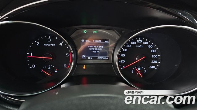 Kia Canival 2019 — photo 8