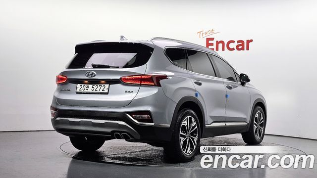 Hyundai Santafe 2019 — photo 2