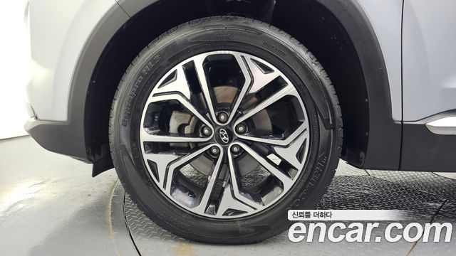 Hyundai Santafe 2019 — photo 5