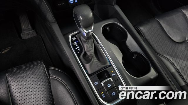 Hyundai Santafe 2019 — photo 9