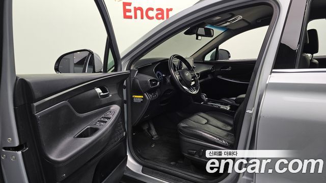 Hyundai Santafe 2019 — photo 10
