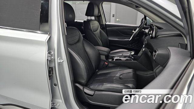 Hyundai Santafe 2019 — photo 12