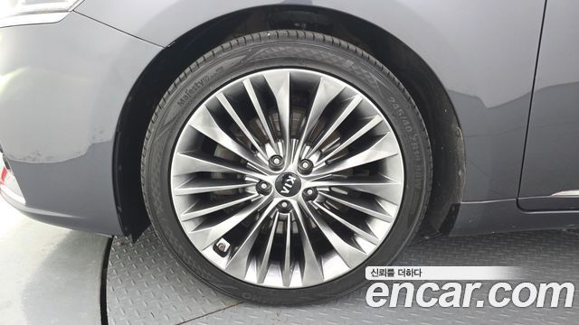 Kia K7 2017 — photo 5
