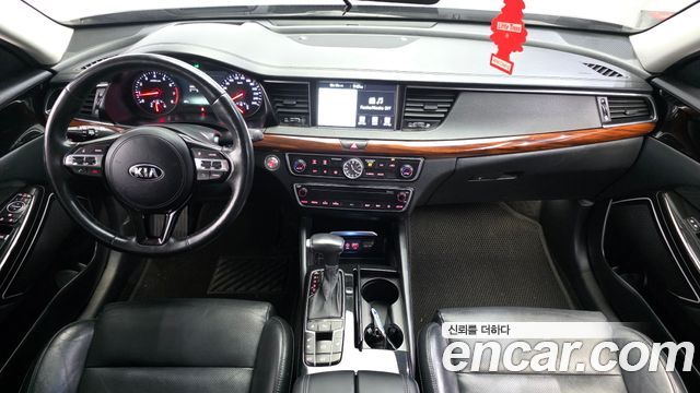 Kia K7 2017 — photo 10