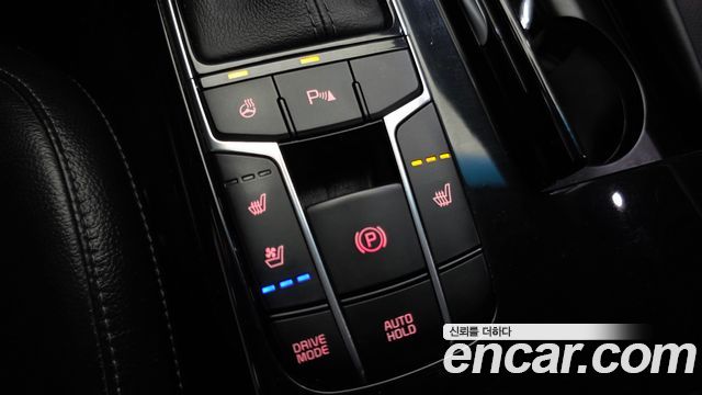 Kia K7 2017 — photo 28