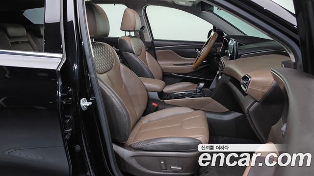 Hyundai Santafe 2020 — photo 17