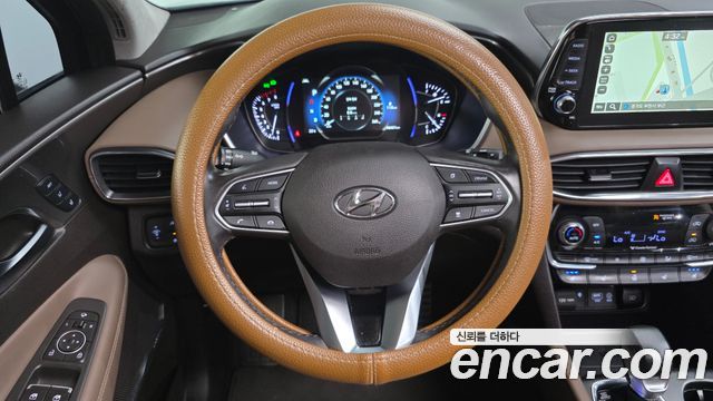 Hyundai Santafe 2020 — photo 19