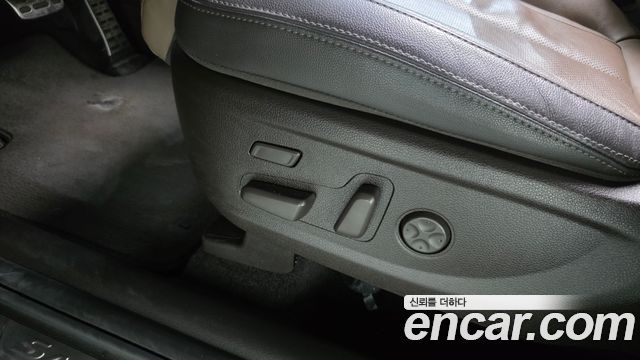 Hyundai Santafe 2020 — photo 31