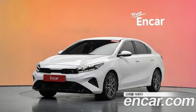 Kia K3 2022 — photo 1