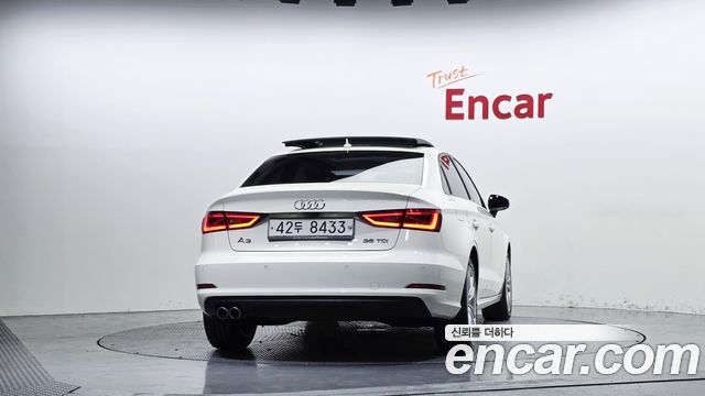 Audi A3 2015 — photo 4