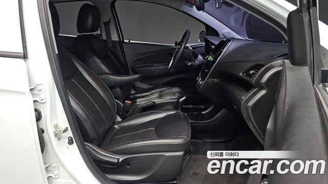 Chevrolet Korea Spark 2016 — photo 16