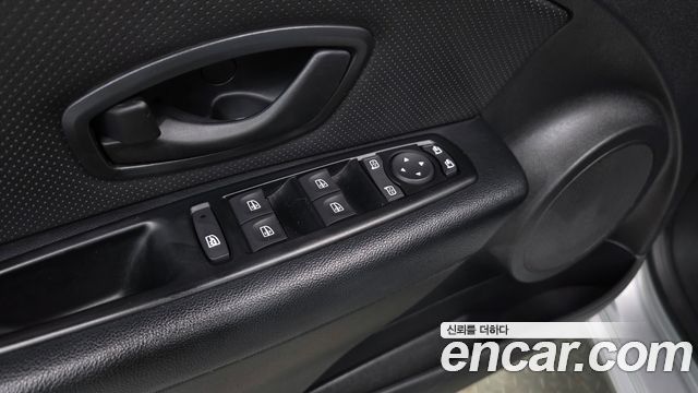 Renault Korea SM3 2018 — photo 23