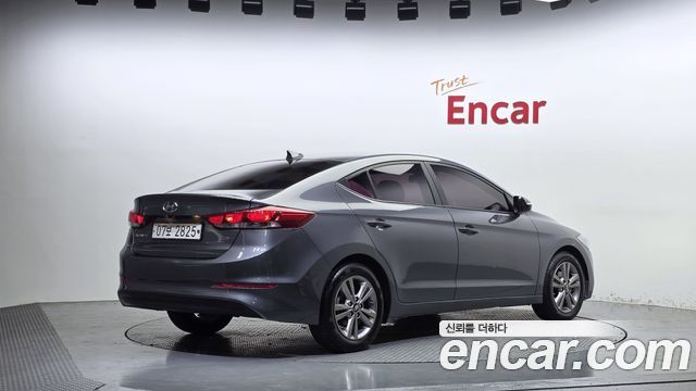 Hyundai AVANTE 2017 — photo 2