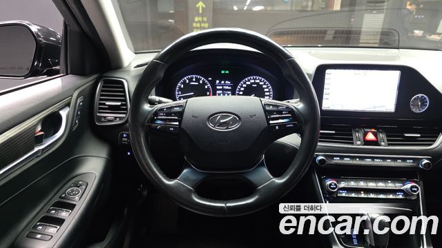 Hyundai Grandeur 2017 — photo 19